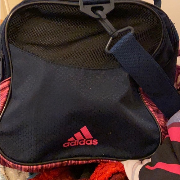 Large adidas gym bag - Picture 2 of 6